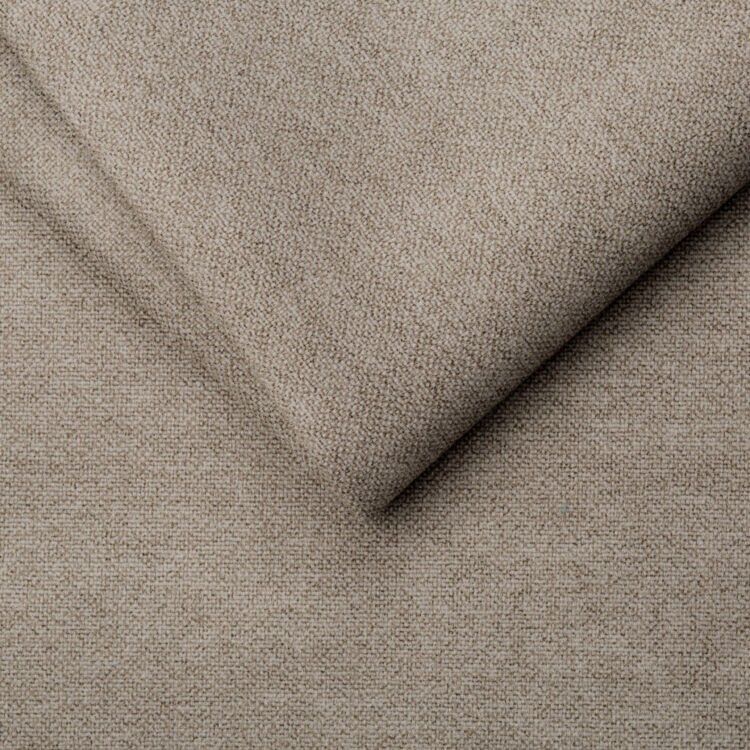 Mistral / Mistral 4 Rabbit